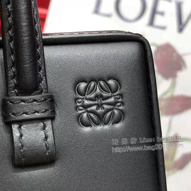 LOEWE包包 羅意威大號postal手袋 羅意威手提單肩斜挎包 10161  tcl1125